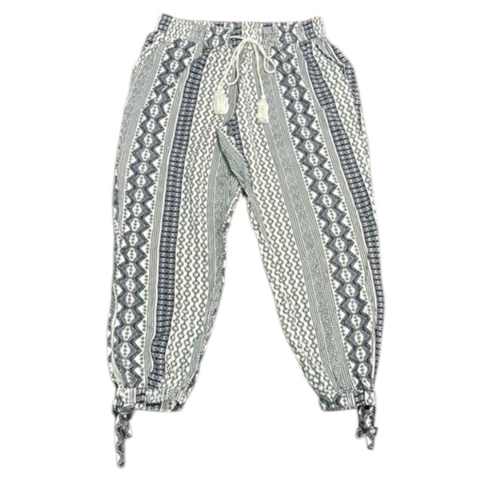 Jack by BB Dakota Blue and White Jogger Pants